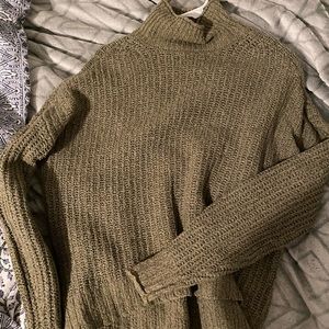 American Eagle Oversized Sweater